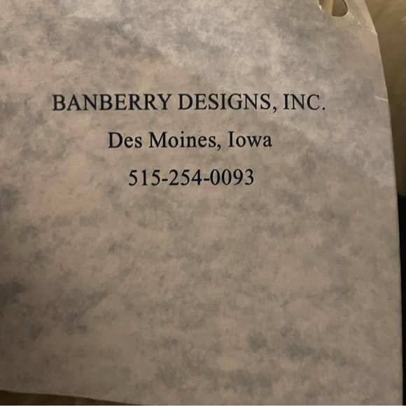 “Remembrance Angel” Porcelain & 14K Gold Music Box Plays Amazing Grace - Picture 5 of 8